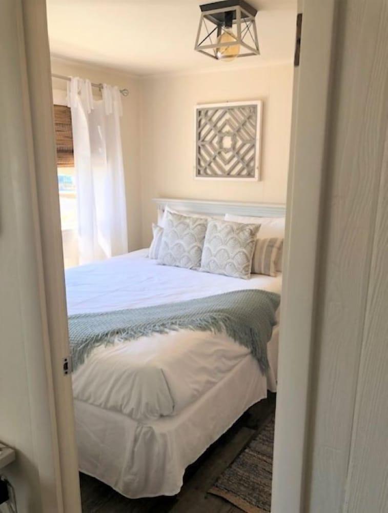 Ocean Glass Inn photo 15