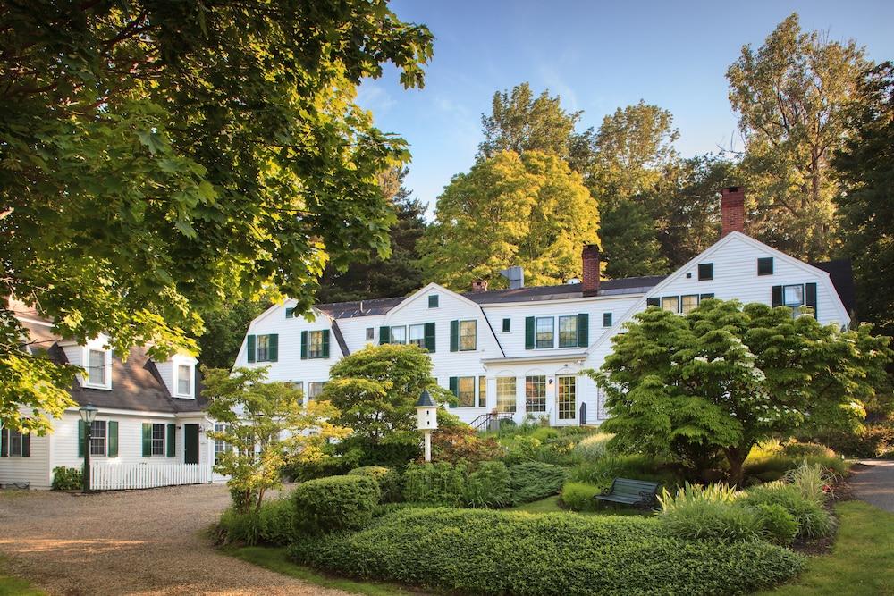 Garden Gables Inn — hotel in Lenox
