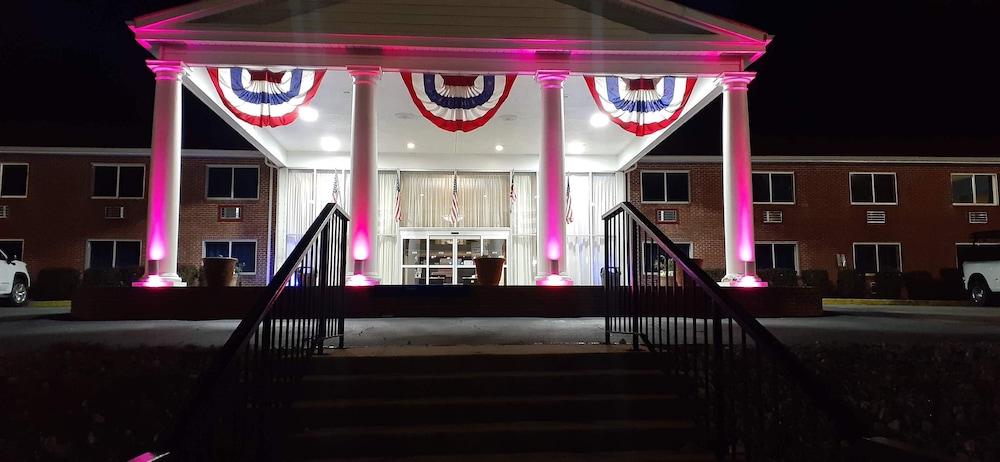 Americas Best Value Inn & Suites Phenix City photo 28