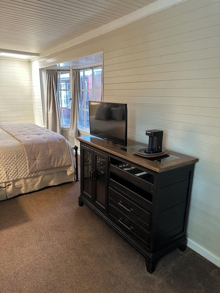 Napa Valley Railway Inn photo 13