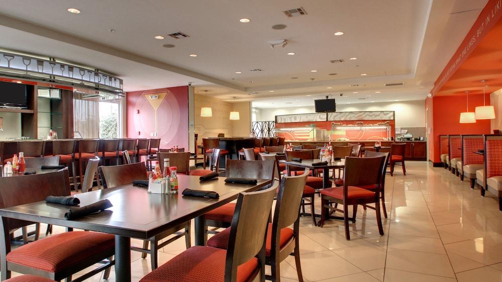 Holiday Inn Meridian E I 20/I 59 by IHG photo 47
