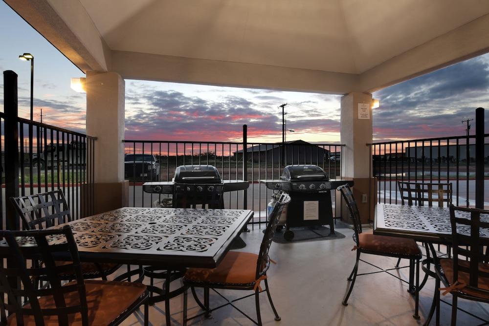 Candlewood Suites Odessa by IHG photo 21