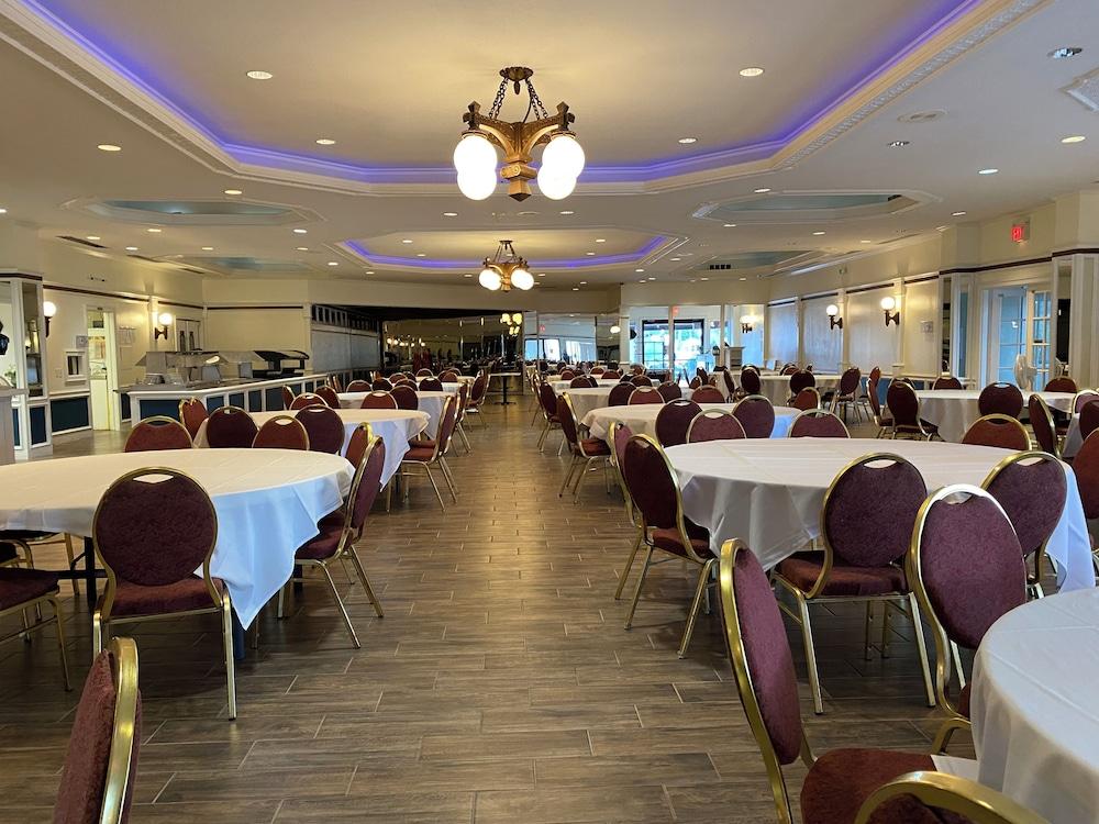 Victoria Palms Inn & Suites photo 26
