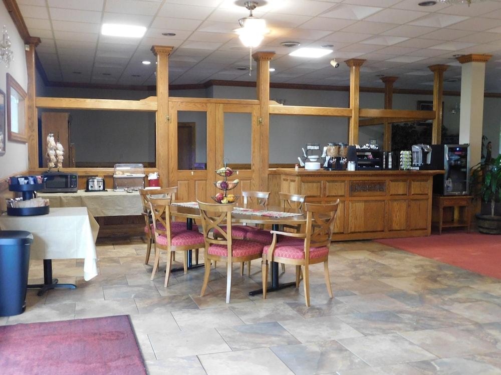 Cedar Glade Resort photo 5