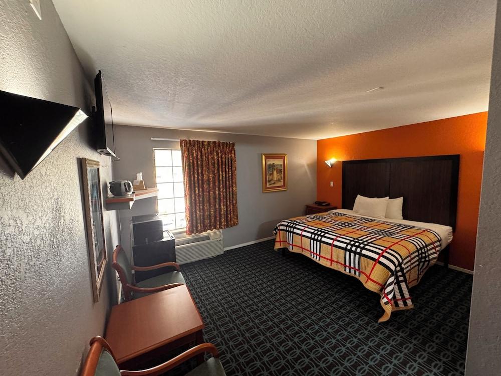 luxury inn photo 5