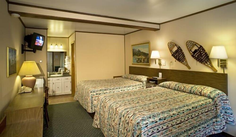 Marina Motel photo 5