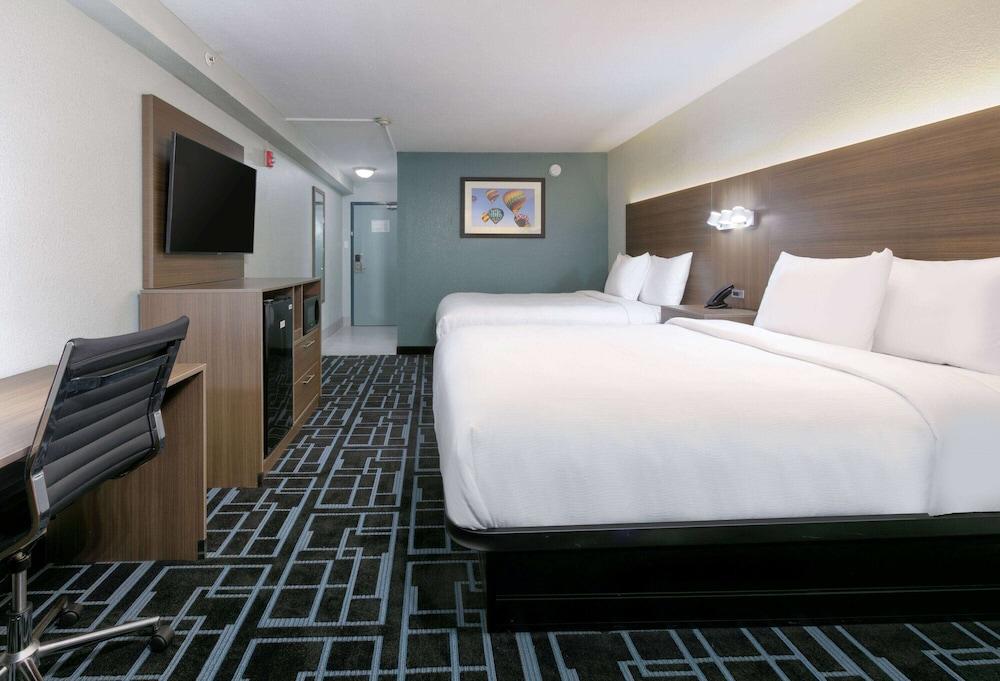 Baymont by Wyndham Chattanooga/Eastridge photo 20