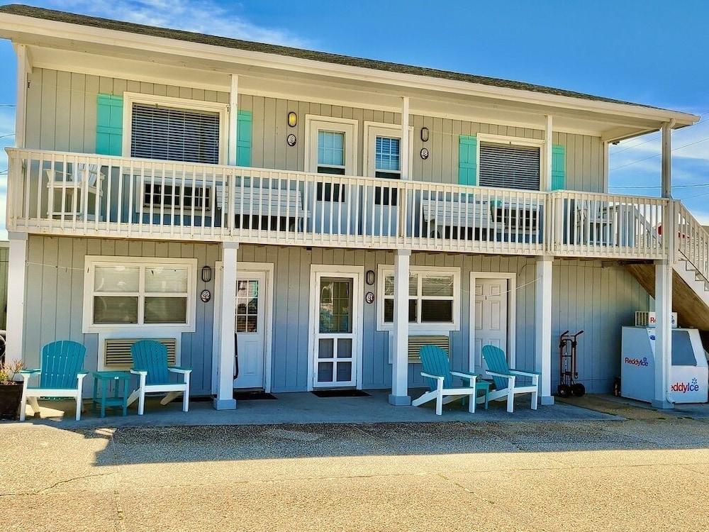 SandSpur Ocean Cottages photo 23