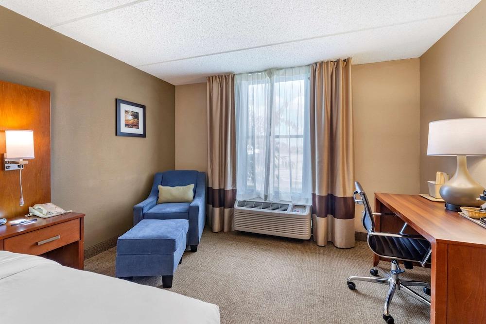 Comfort Inn Alliance photo 22