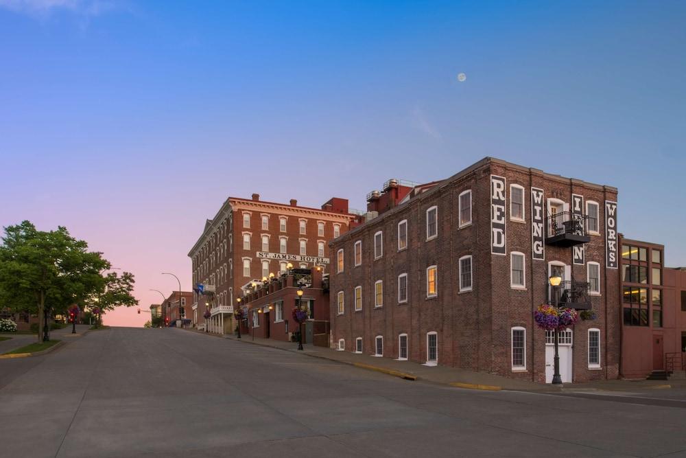 St James Hotel, a Historic Hotel of America photo 87