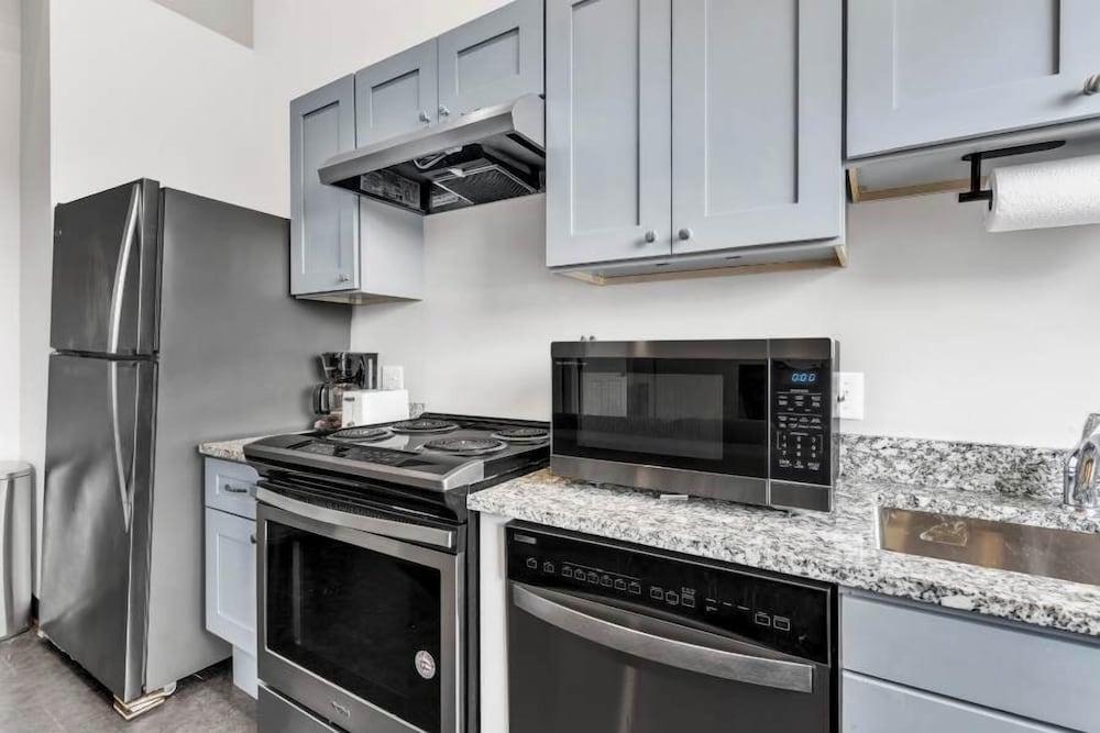 CozySuites - Press House photo 52