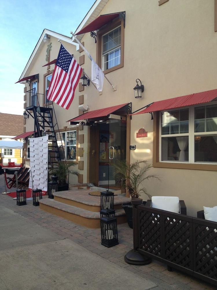 The Palms Hotel Fire Island photo 6