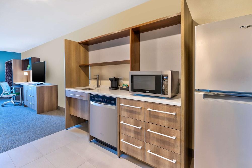 Home2 Suites by Hilton Saginaw, MI photo 20