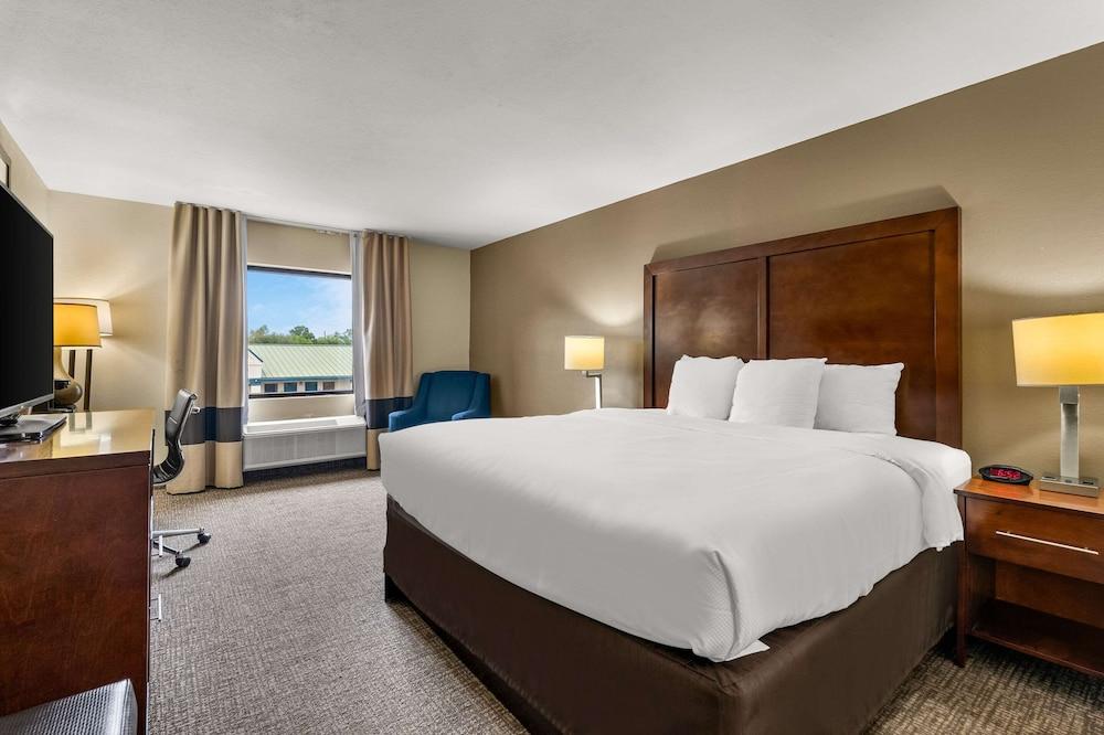 Comfort Inn & Suites Chipley photo 32