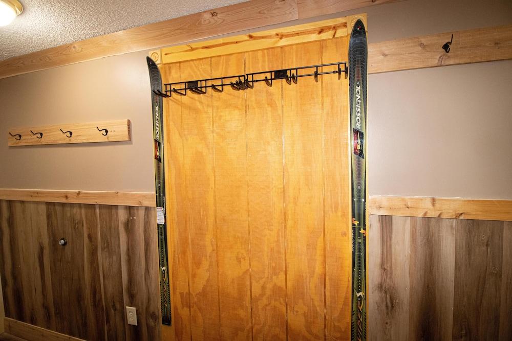 Mountaintop Condos photo 44