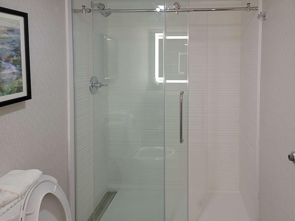 Comfort Inn & Suites Wyomissing/Reading photo 41