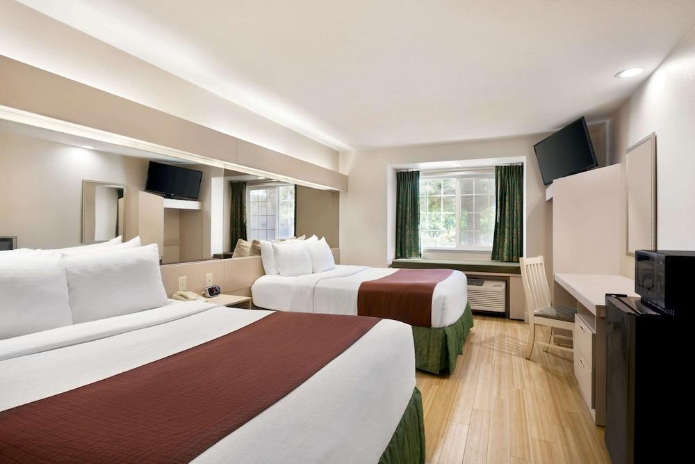 Microtel Inn & Suites by Wyndham Lodi/North Stockton photo 19