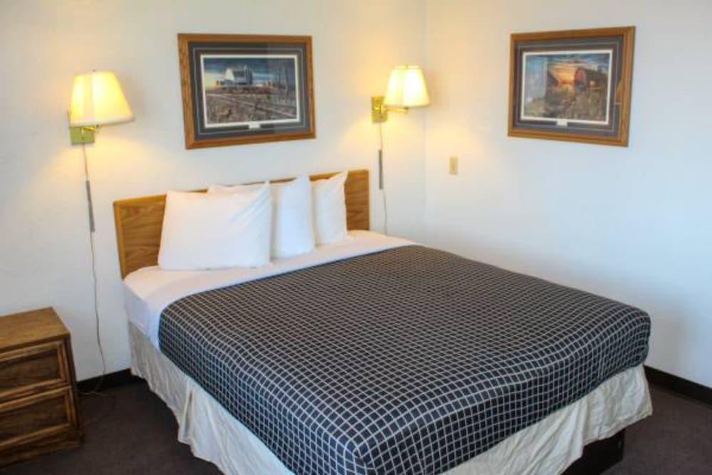 Economy Hotel Macon photo 5