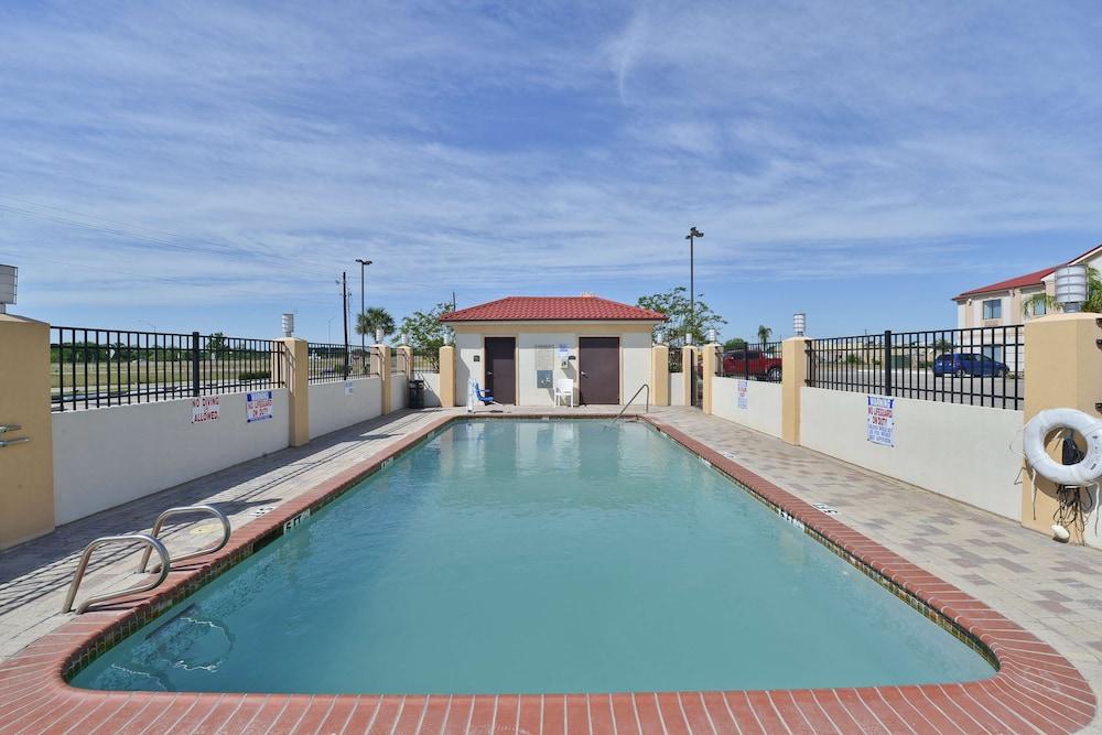 Best Western Lone Star Inn photo 2