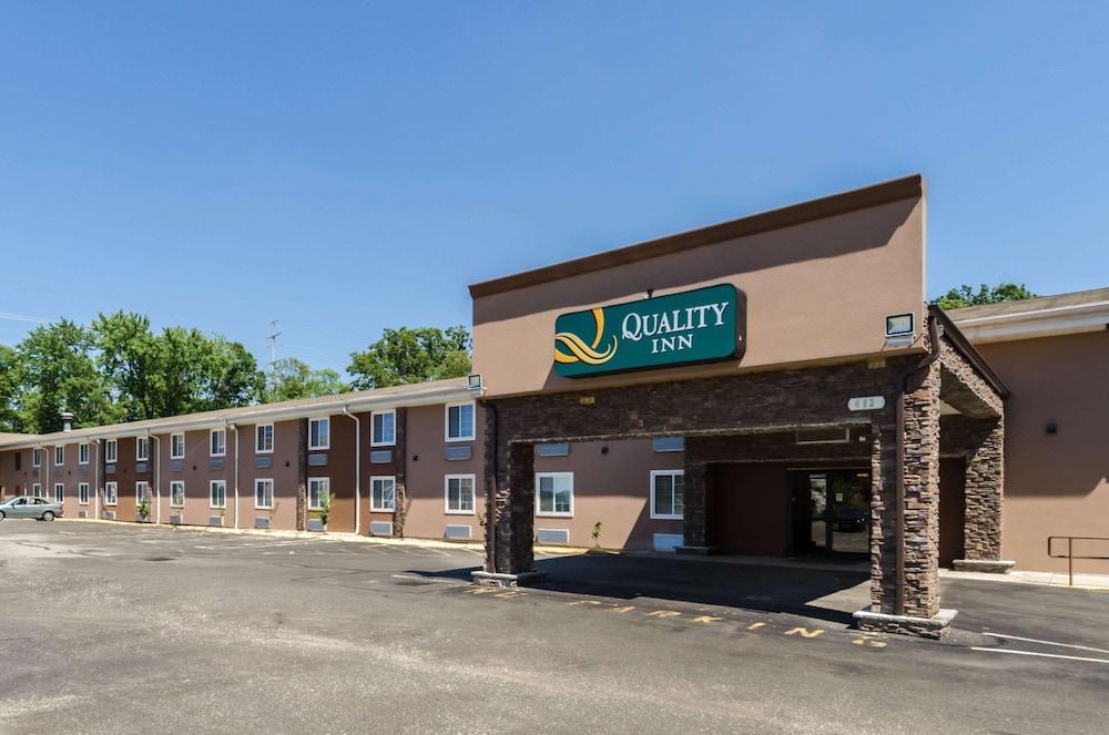 Quality Inn Chicopee - Springfield photo 26