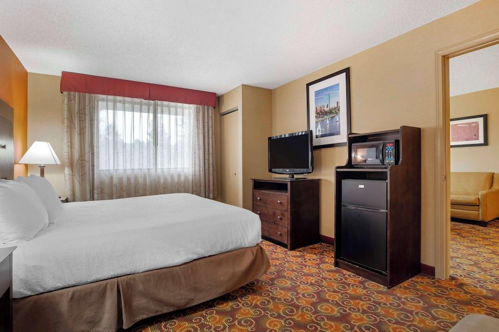 Best Western The Inn at Sharon/Foxboro photo 12