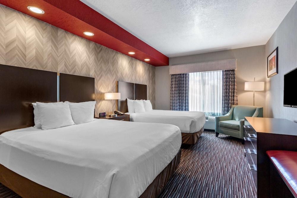 Best Western Plus Gallup Inn & Suites photo 7