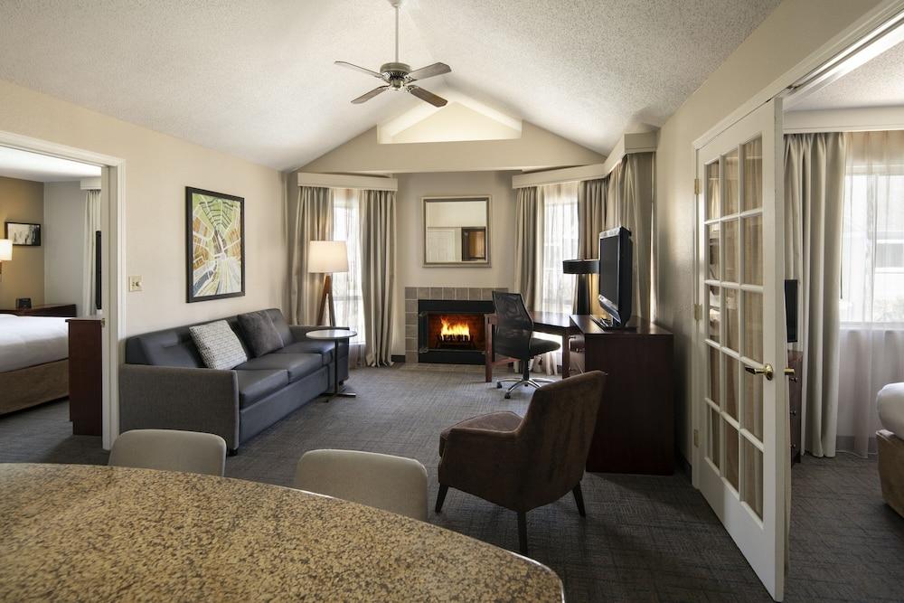 Residence Inn by Marriott Pleasant Hill photo 19