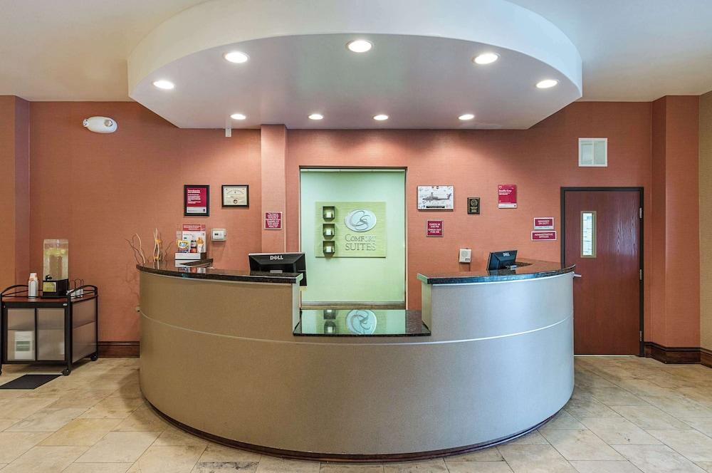 Comfort Suites Leesville near Fort Johnson photo 66