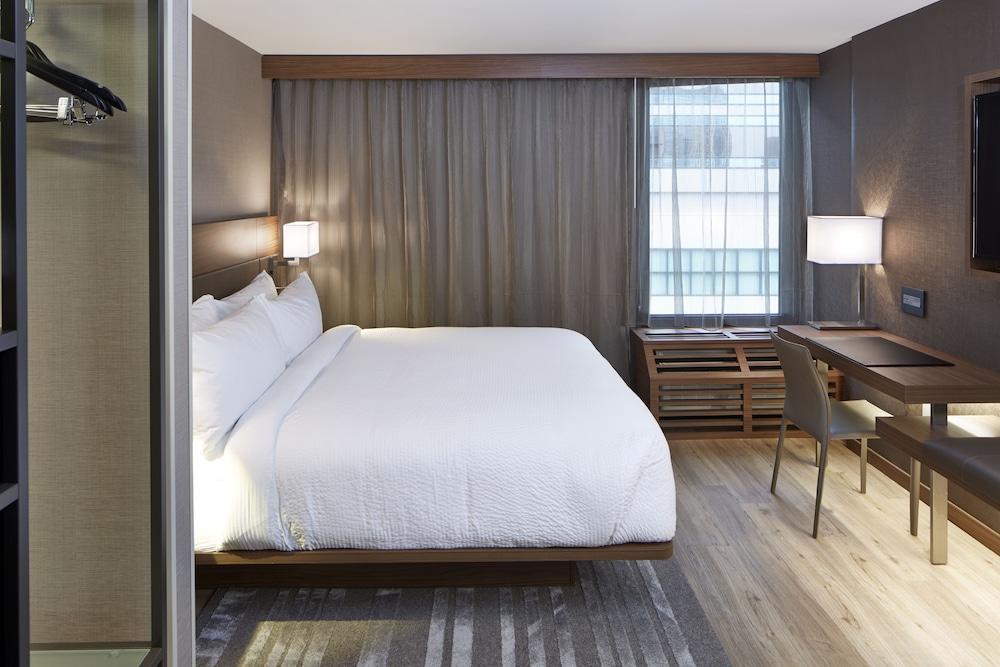 AC Hotel by Marriott Atlanta Downtown photo 6