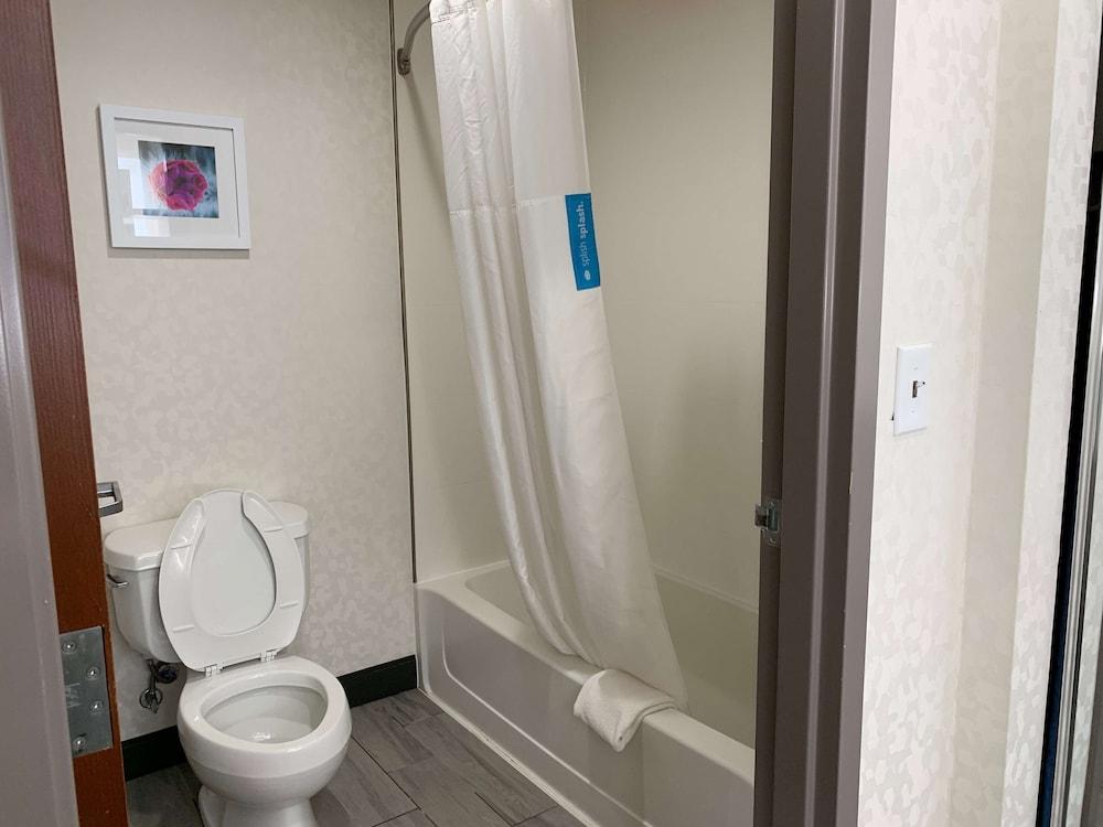 Hampton Inn Fort Stockton photo 35