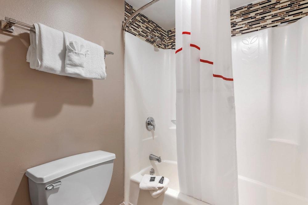 Red Roof Inn Kissimmee photo 26