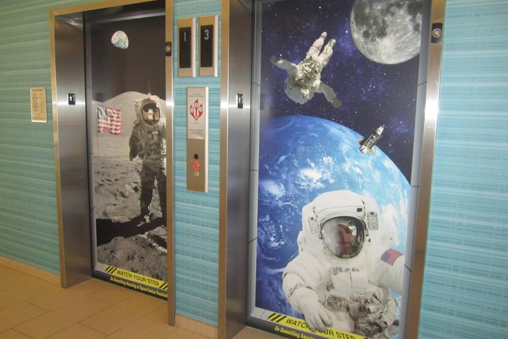 SpringHill Suites by Marriott Houston NASA/Webster photo 2