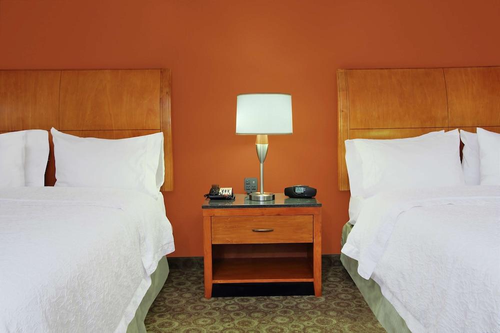Hampton Inn & Suites Buffalo photo 41