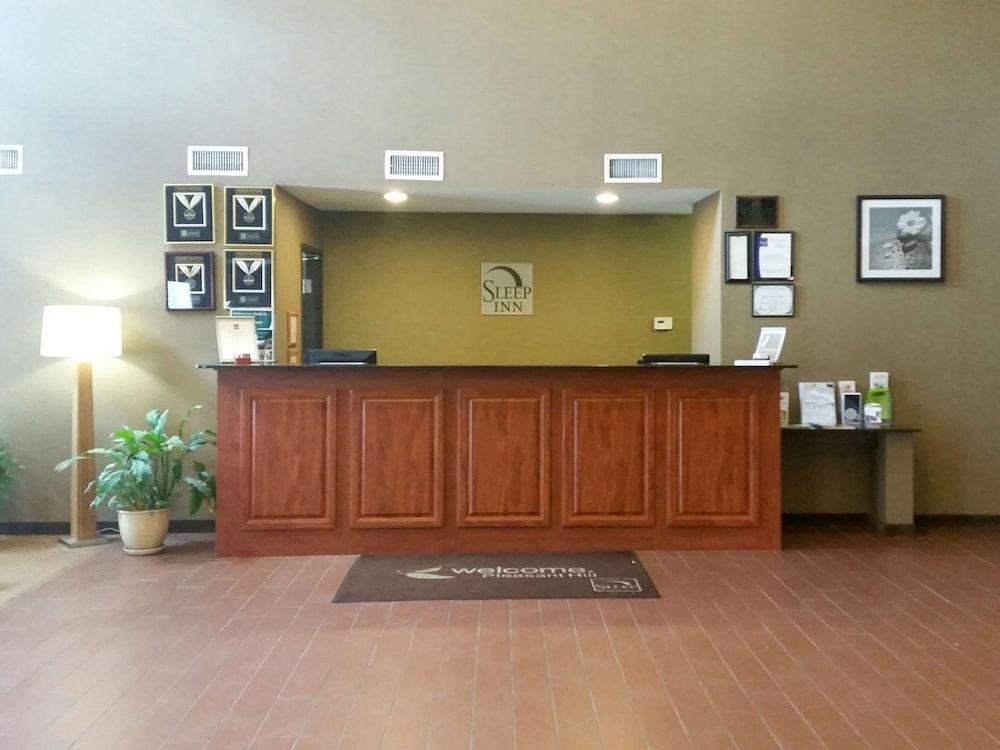 Sleep Inn & Suites Pleasant Hill - Des Moines photo 40