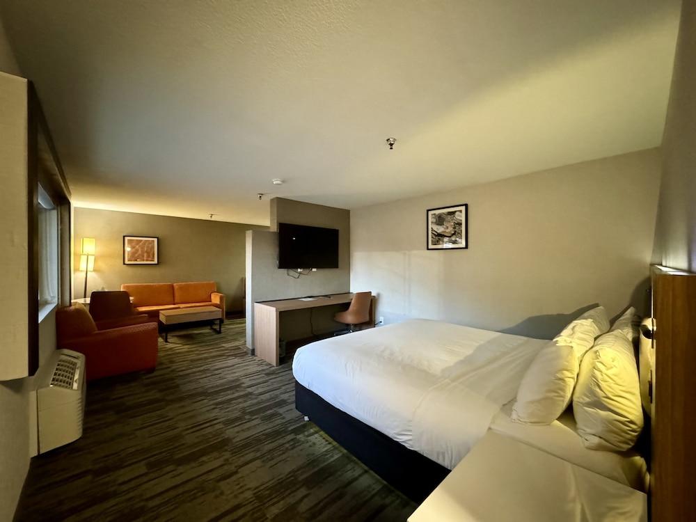 Modesto Hotel photo 34