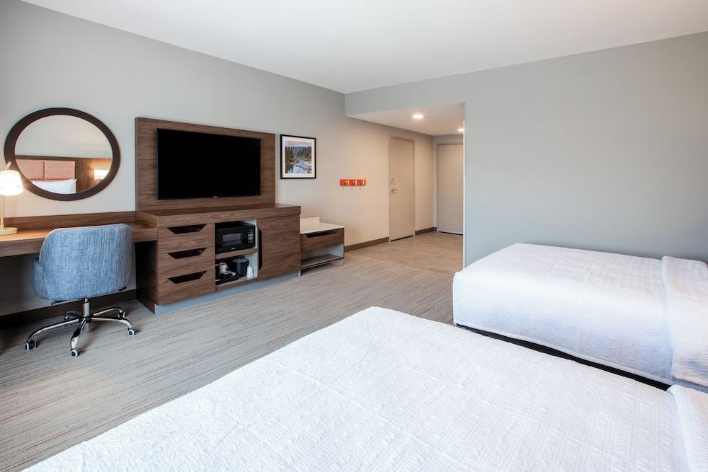 Hampton Inn & Suites La Grande, Or photo 17