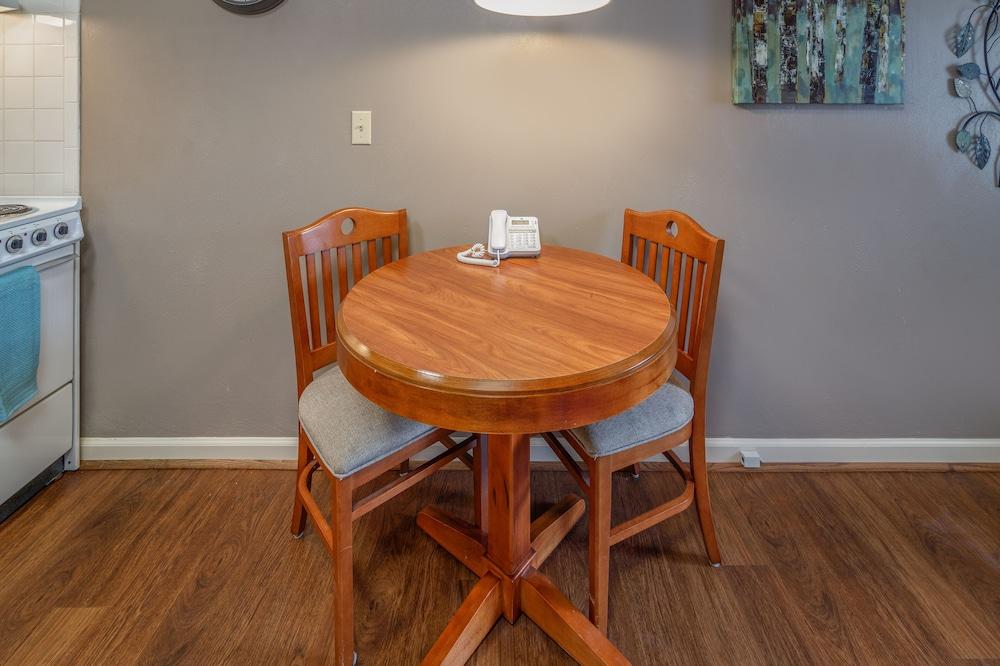 Affordable Suites of America Harrisonburg photo 33