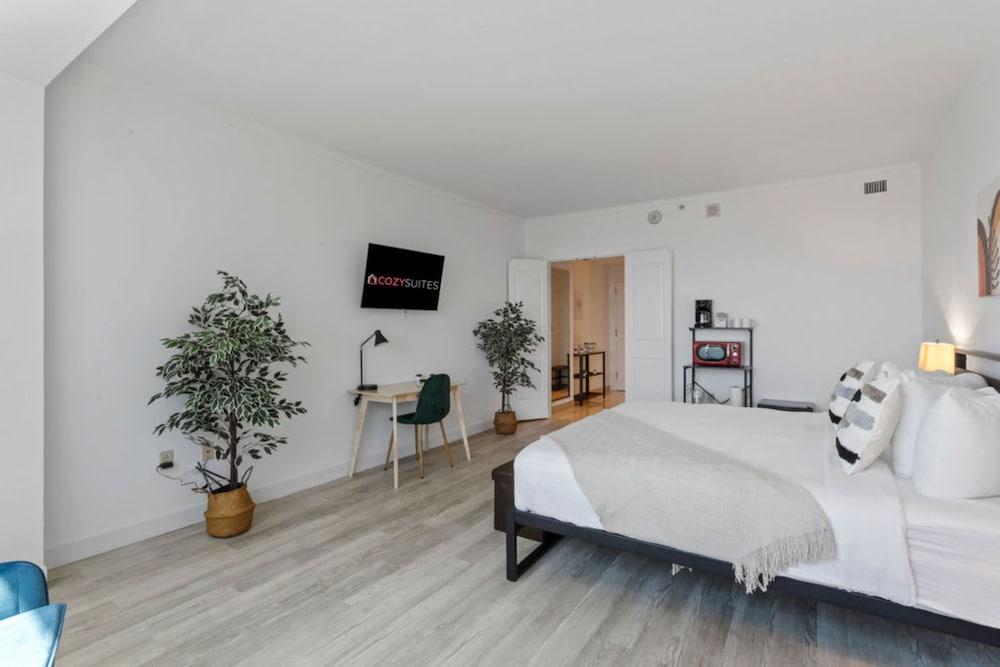 CozySuites at Showboat photo 67