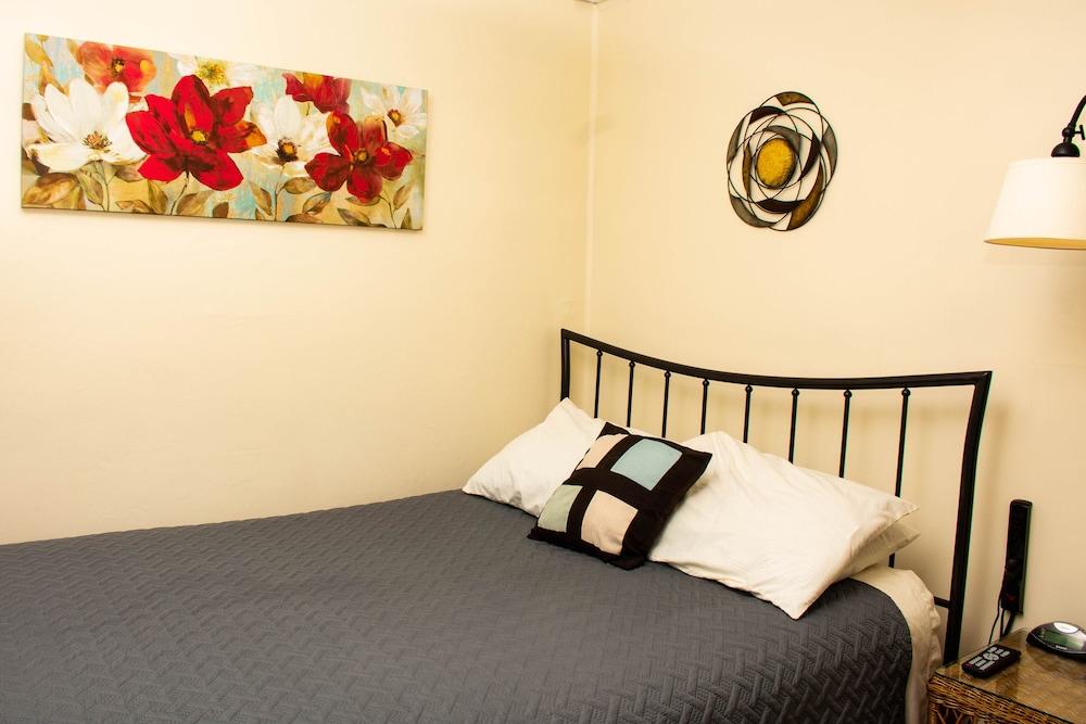 The Whitetail and Suites photo 40