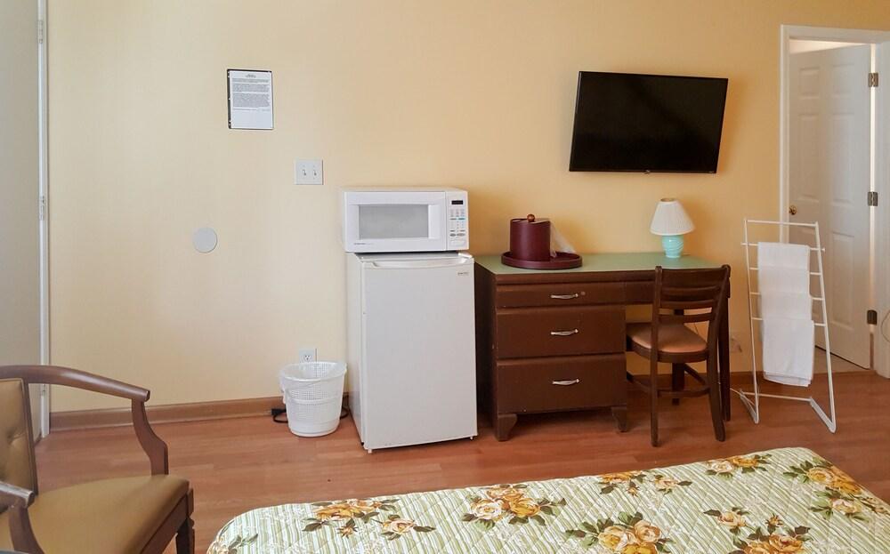 Alpine Motel photo 20