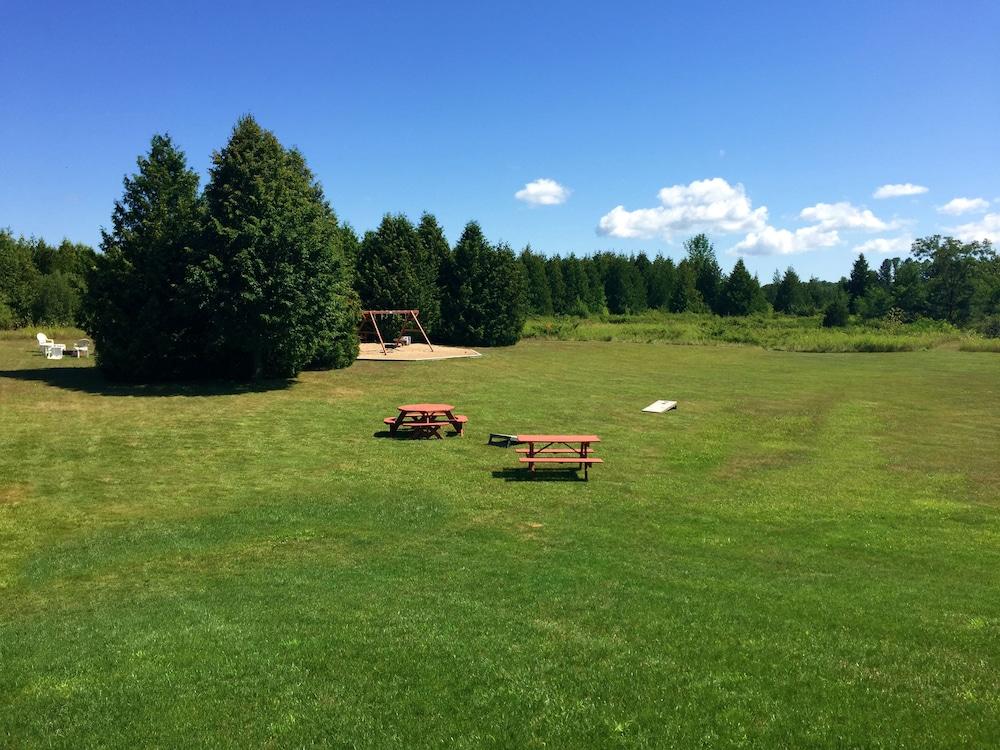 Open Hearth Lodge photo 56