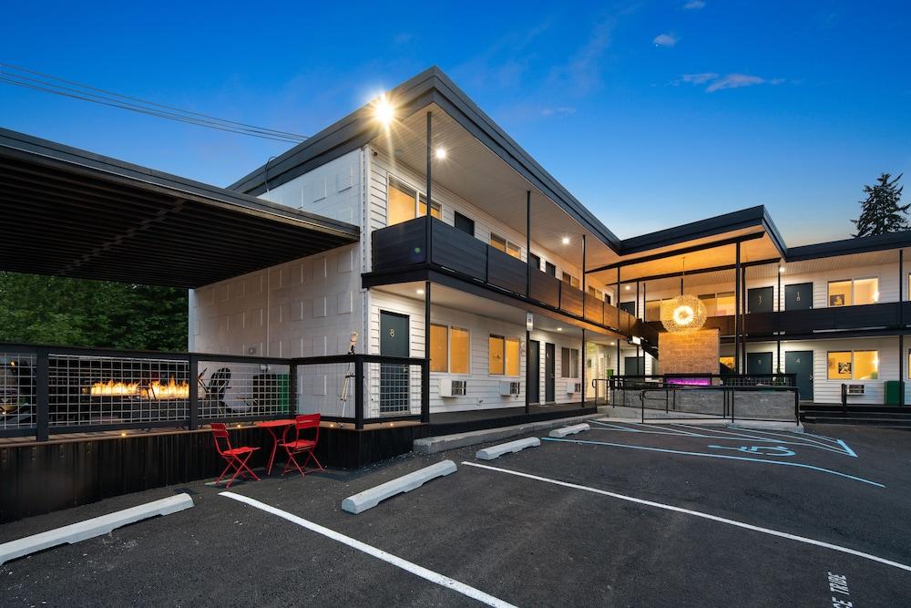 Hotel McCoy - Art, Coffee, Beer, Wine photo 36
