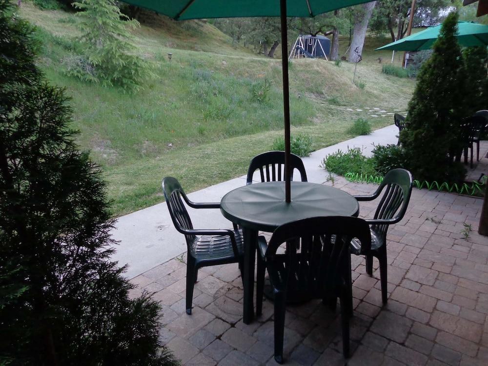 Evergreen Haus photo 34