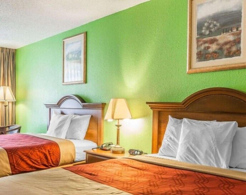 Travelers Inn Douglas By OYO US-441 photo 19