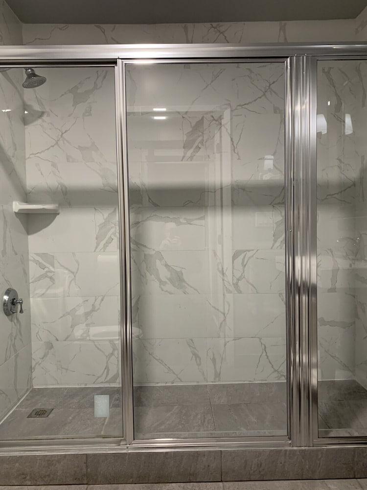 L.A. Sky Boutique Hotel photo 56