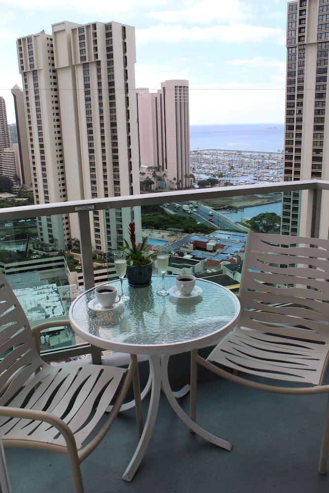Ala Moana Hotel by LSI Resorts photo 84