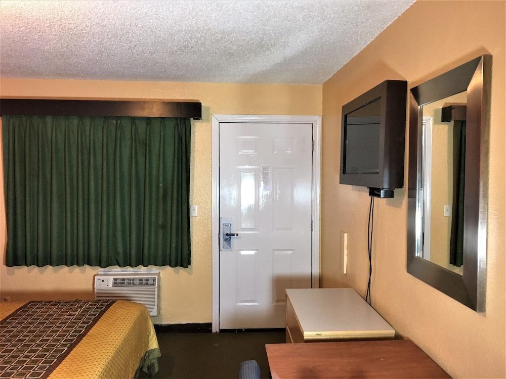 4 Star Motel photo 19