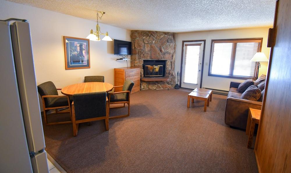 Inn at SilverCreek photo 18