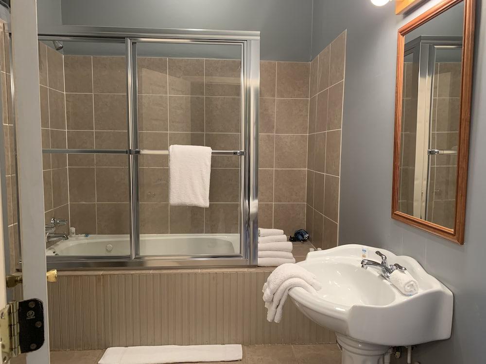 The Hotel Belvidere photo 21
