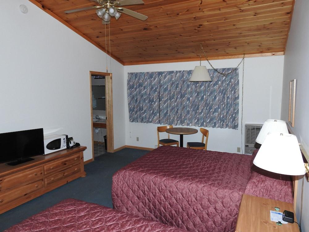 Superior Ridge Resort Motel photo 32